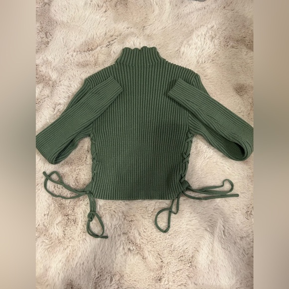 Altar’d State - Green Ribbed Sweater - Picture 3 of 4